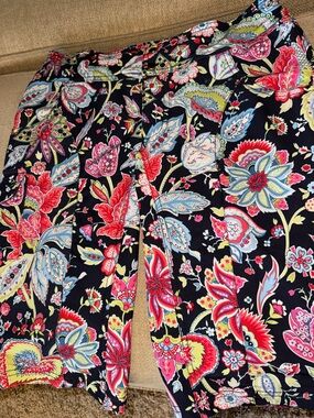 SHREDly MTB 14" Mountain Biking Shorts Size 8 EUC Floral